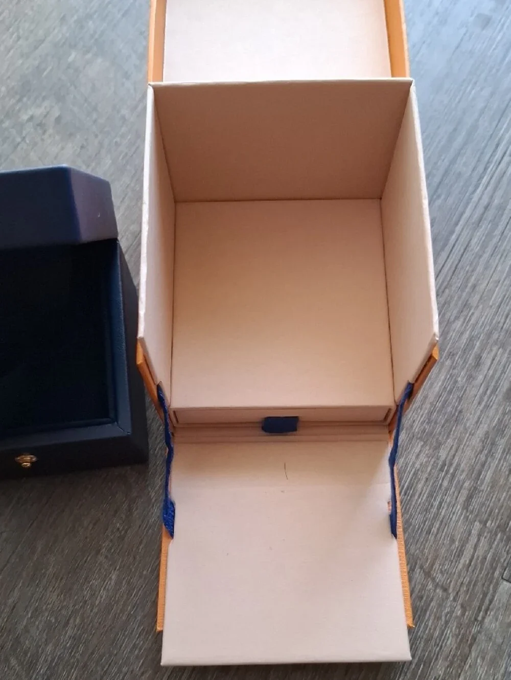 Louis Vuitton set louis